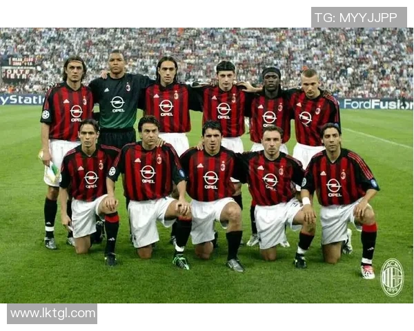 盘点那些年足球球星激烈冲突瞬间全场紧张气氛一触即发